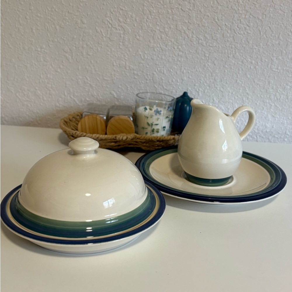 Pfaltzgraff Ocean Breeze Creamer & Butter Dish Lot